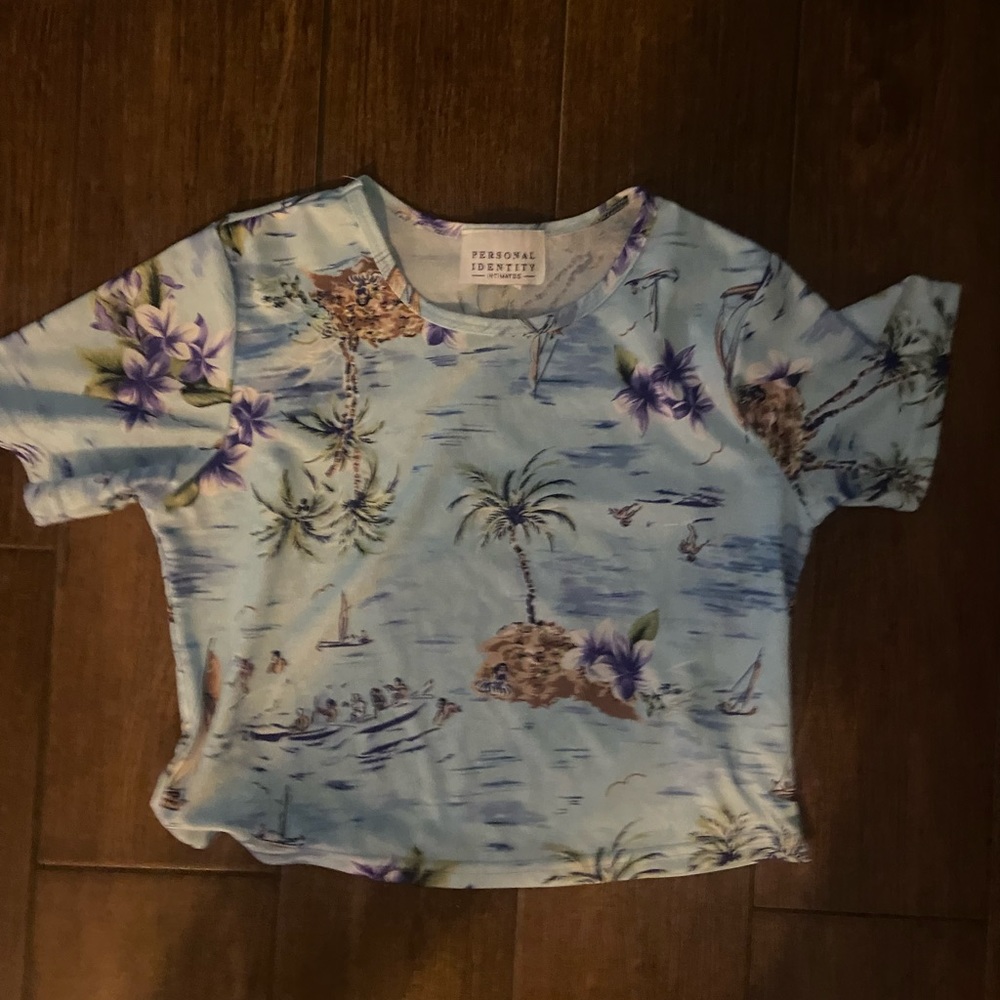 one of a kind 90s tropical Crop Top (NO LONGER SOLD ANYWHERE)